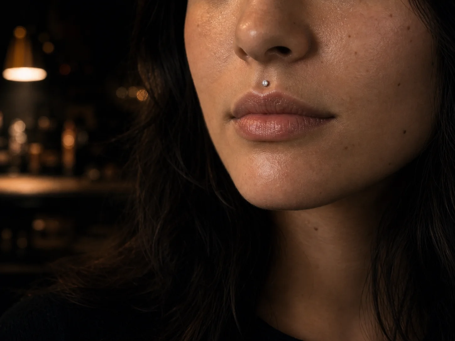 Medusa taşı — Chill Ink için çekilen özgün yüz piercing takı yönü